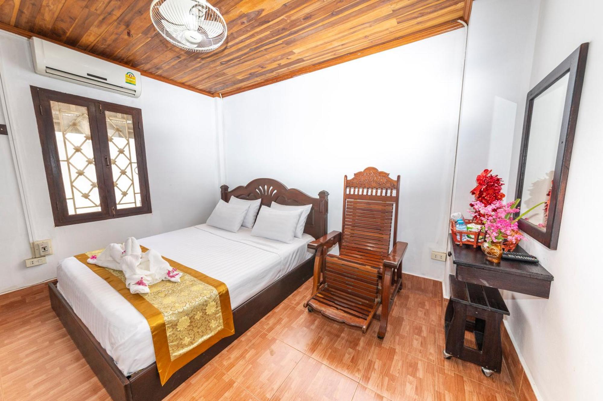 Nirasim Villa Luang Prabang Exterior photo