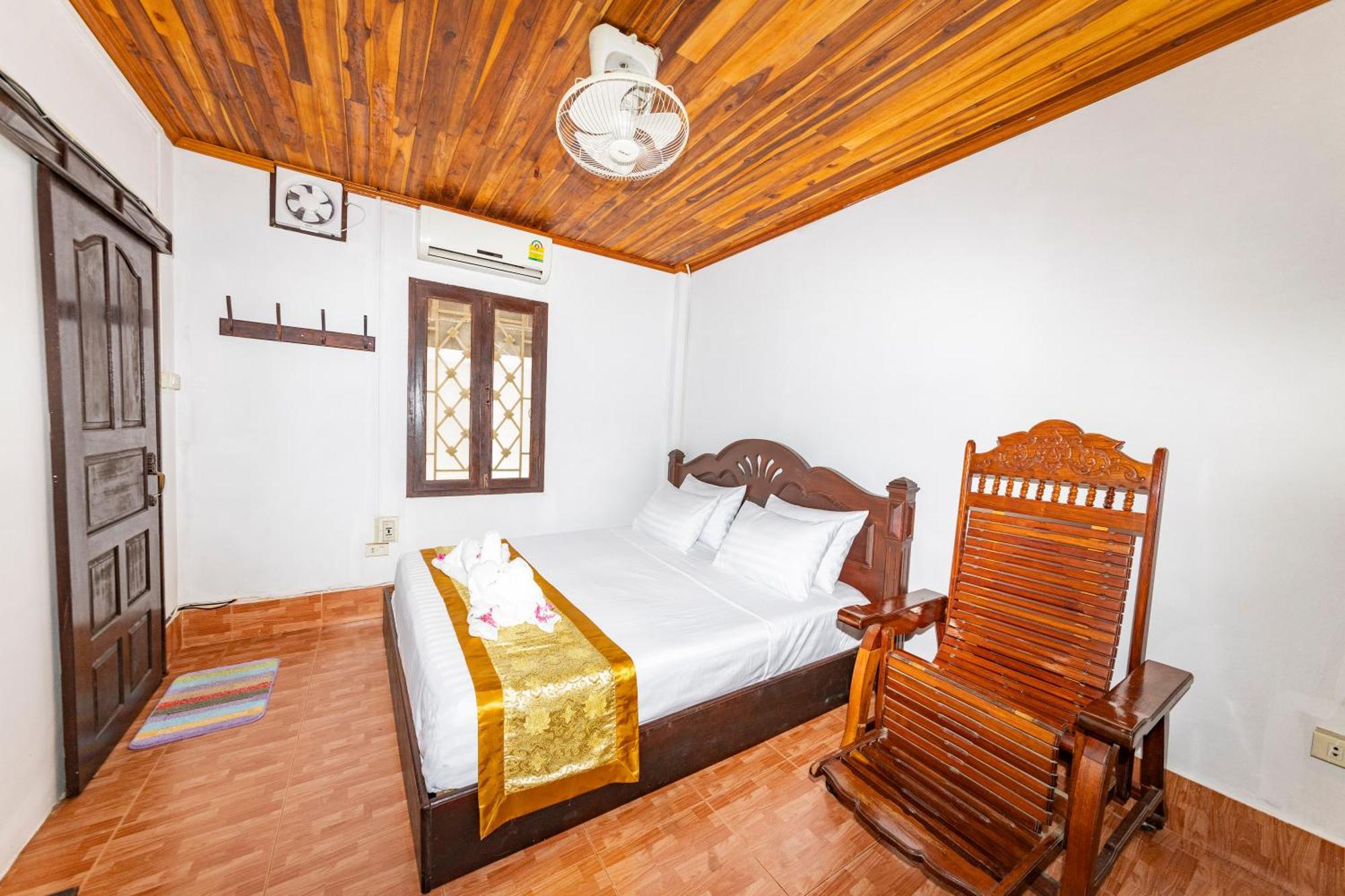Nirasim Villa Luang Prabang Exterior photo