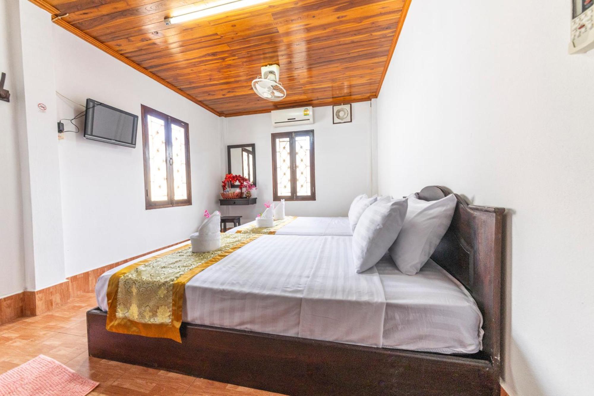 Nirasim Villa Luang Prabang Exterior photo