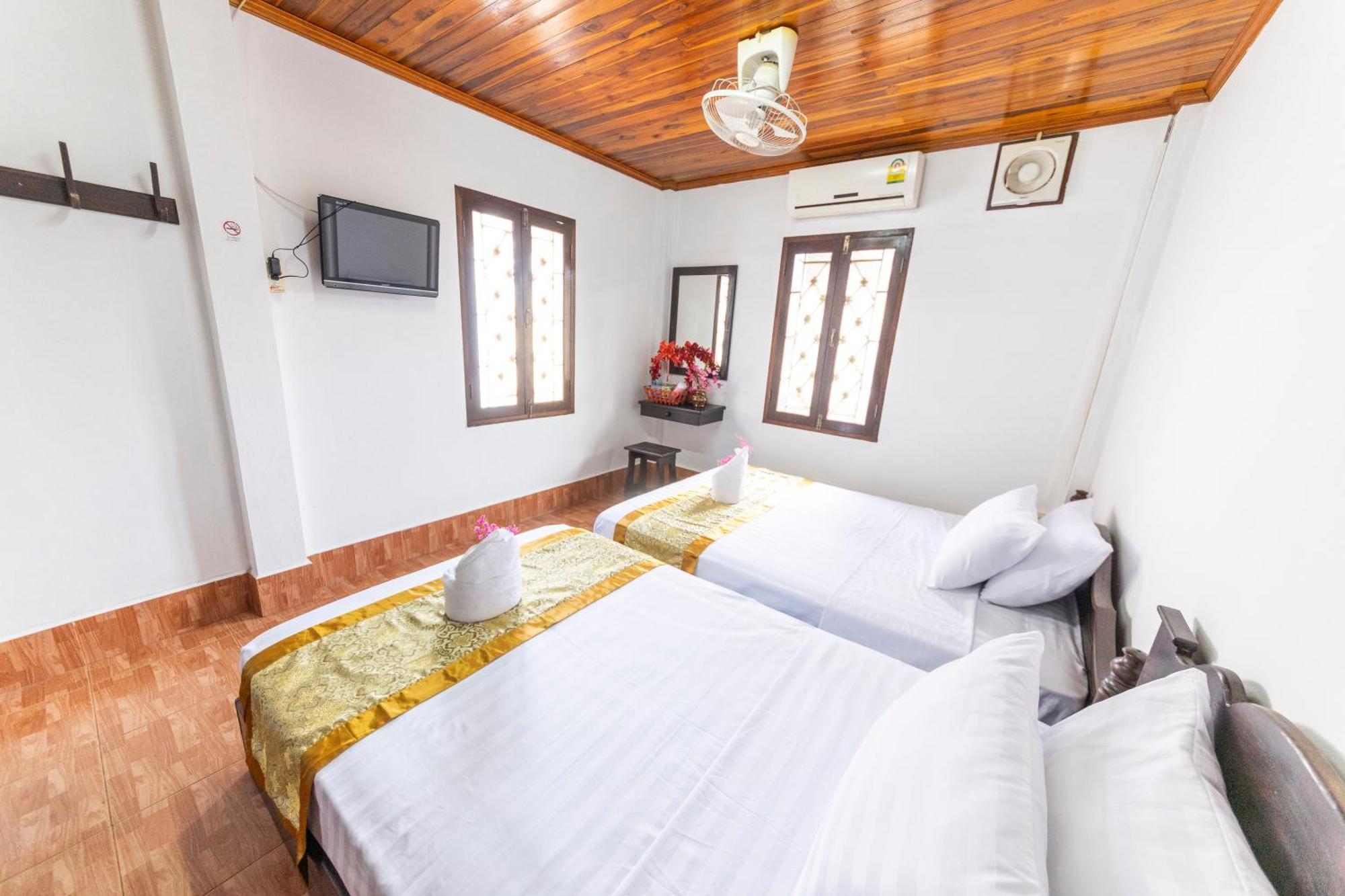 Nirasim Villa Luang Prabang Exterior photo